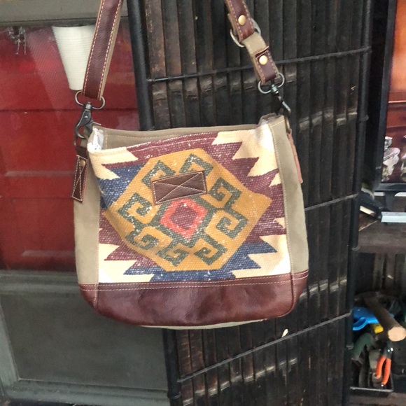 Myra Bag Aztec Sun Tote - Picture 9 of 9